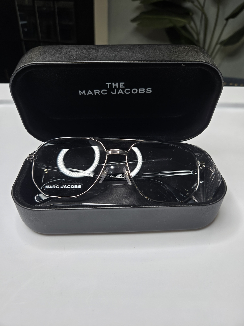 Marc Jacobs Silver Metal Aviator Sunglasses with Black Lenses